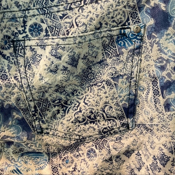 PILCRO & THE LETTERPRESS Sz 29 Floral Tapestry Two Toned  Jeans - Picture 7 of 9